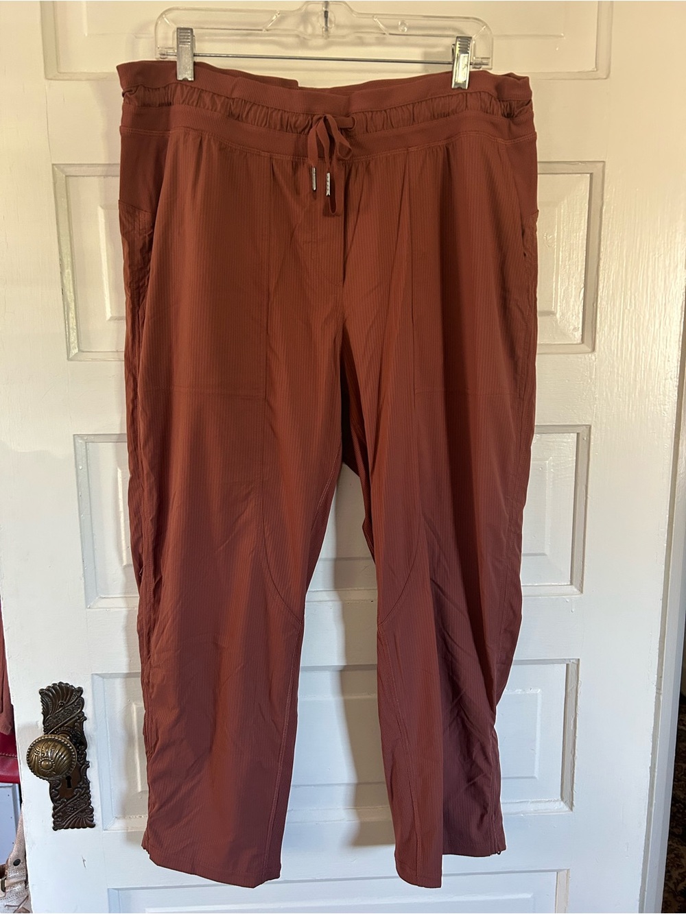 Lululemon Women's Studio Dance Pants w/Drawstring High Waist & Pockets. Size 14
